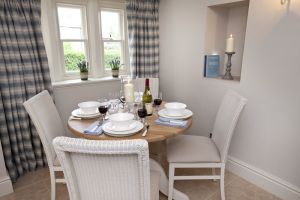 Christina Warwick Cottage 19 sm.jpg